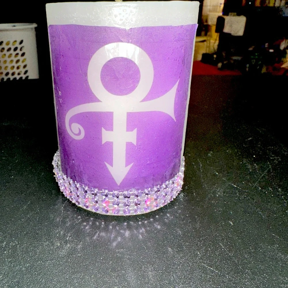 Prince candle - Picture 8 of 9